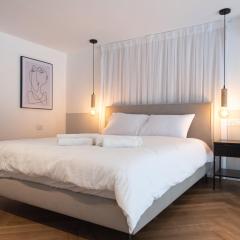 PORT CITY HAIFA - Urbanic Loft in the Heart of Haifa's Downtown