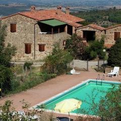 Cozy Farmhouse in Paciano with Private Pool