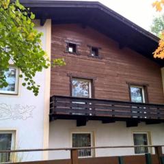 Pleasant Holiday Home in L ngenfeld with Balcony