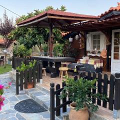 A wooden house in kardamyla