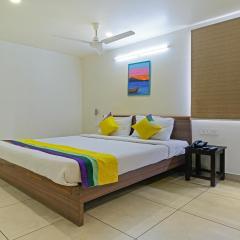 Itsy Hotels N Square