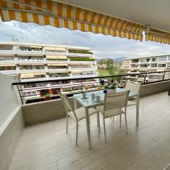 Apartamento con vistas y terraza en Guadalmina Marbella