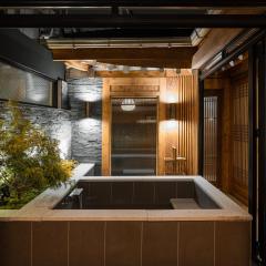 Luxury hanok with private bathtub - SW03