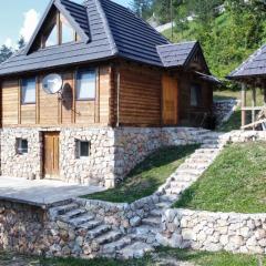 Wooden house Nada (Drvena kuća Nada)