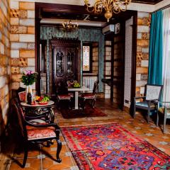 Royal Historical Boutique Hotel