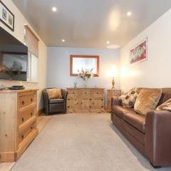 Wend Gardens, Carleton, Skipton. Pet friendly.