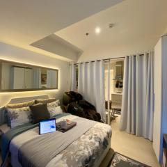 1 Bedroom Unit with Massage Chair, Karaoke, Smart TV at Azure Urban Resort