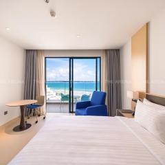 The Empyrean Cam Ranh Beach Resort