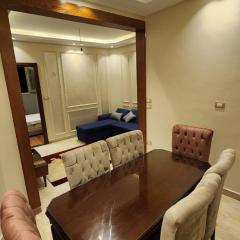 Azarita luxury apartment - families only