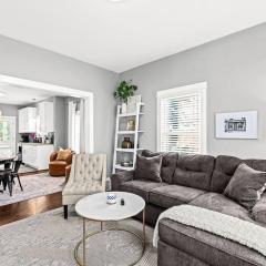 Fresh, Contemporary 2BR Home in Downtown Royal Oak