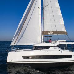 Private Exclusive Catamaran 'Hang Loose'