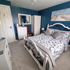 Dungarvon House B&B, Exclusive Bookings Only, Hot tub, Garden & Summerhouse, EV Point