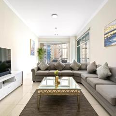 Charming 2BR + kid's room w/ Marina yacht view