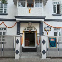 Hotel Laxminarayan Niwas