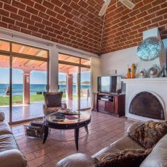 124 Costa Del Mar - Beachfront House