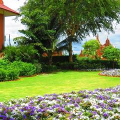 Myanmar Nan Hteik Temple View Hotel