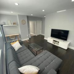 Luxury 3 bdr apt with backyard and off-street parking