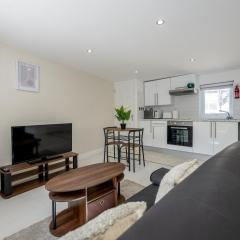 Modern Studio Apartment Kings Lynn