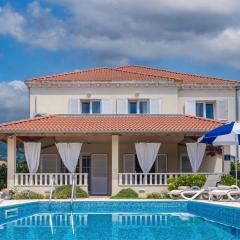 Cozy Vila Summer-Perfect Location