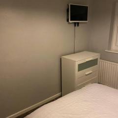 Cosy 1 Bed Home @Stevenage