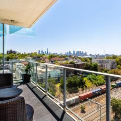 City View Chic in South Yarra with Parking