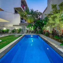 Villa Lebah - Tranquil Paradise of 3 bedroom Heart of Seminyak