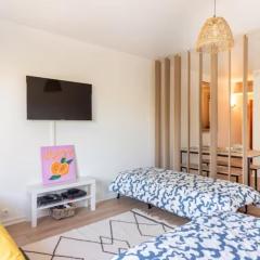 Idéal familles ou pros studio 4 pers à Talence, proche tram et Bordeaux centre