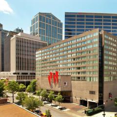 DoubleTree by Hilton Hotel Nashville Downtown