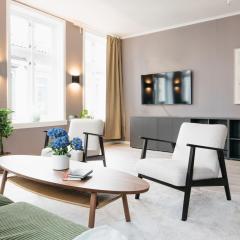 S54 - Private Rooms in the City Center
