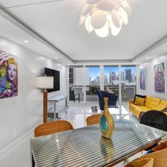 Funkin' Fabulous! Water & City Views! 4BR