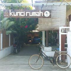 kunci rumah