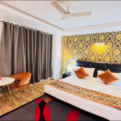 Qotel Hotel AT Residency Kaushambi New Delhi