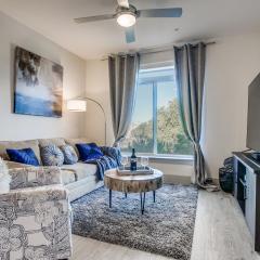 Modern Condo on the RiverWalk #1249