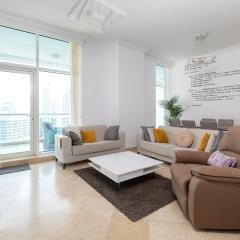 Dubai Marina 2BR Beach Oasis