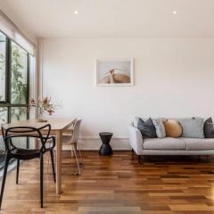 The Sunroom - Minimalist Chic moments from Chapel St