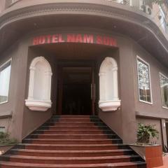 Hotel Nam Sơn