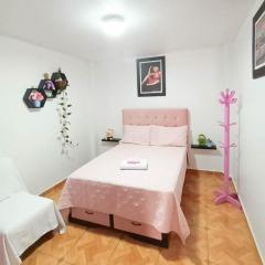 Female Accommodation Experience in front of Lima Airport