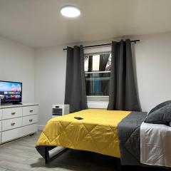 SERENE FULL BED NEAR DOLPHIN MALL/FIU