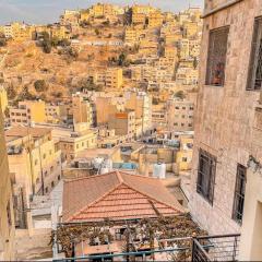 Villa Mira Guesthouse - Downtown Central Amman - AL DIYRIH