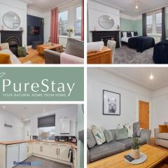 Stunning Four Bedroom House By PureStay Short Lets & Serviced Accommodation Bradford With Parking