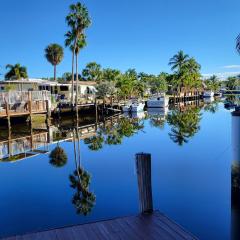 4 bd Near beach spacious solar heated pool waterfront home