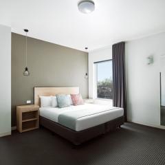 Saint Kilda Beach Hotel - formerly Rydges St Kilda