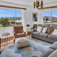 Bermagui Breeze Holiday House 5 bedroom 18-20 Mumbulla Street - Bermagui