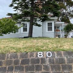 Charming House; Walk to Beach & Shops