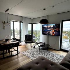 High-Rise Amazing Luxury Apartment With Terrace&City View, Free PARKING