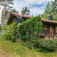 Holiday Home Metsä-iivari by Interhome