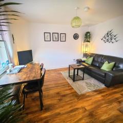 VALE VIEW APARTMENT, Prestatyn, North Wales - a smart and stylish, dog-friendly holiday let just a 5 min walk to beach & town!