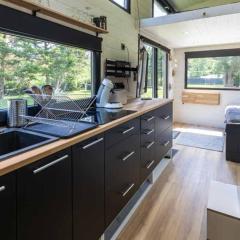 Mini maison Tiny house 6 per 3800m2 jardin Jacuzzi