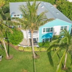 Hutchinson Island Beach House - Sleeps 32 - 8 BD