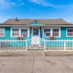 The Blue Parrot Cottage